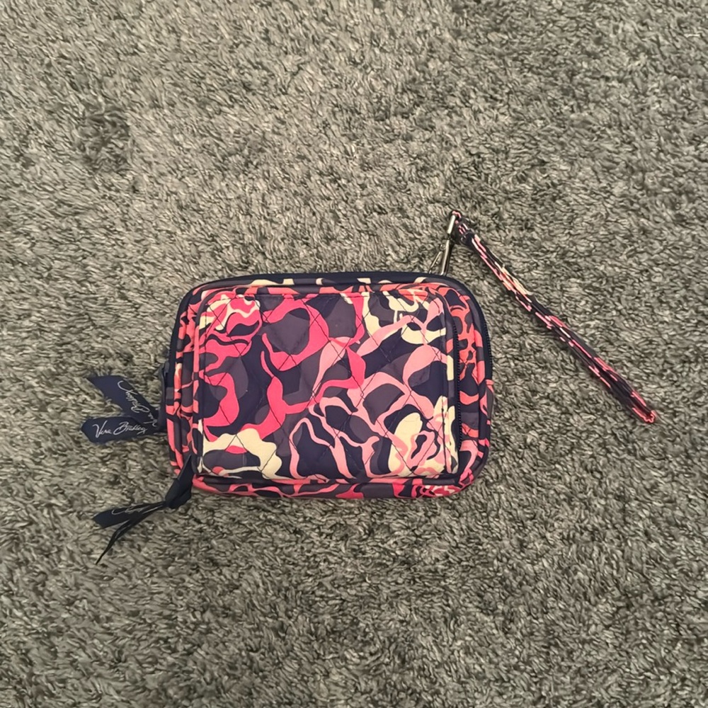 pink navy blue floral vera bradley wristlet